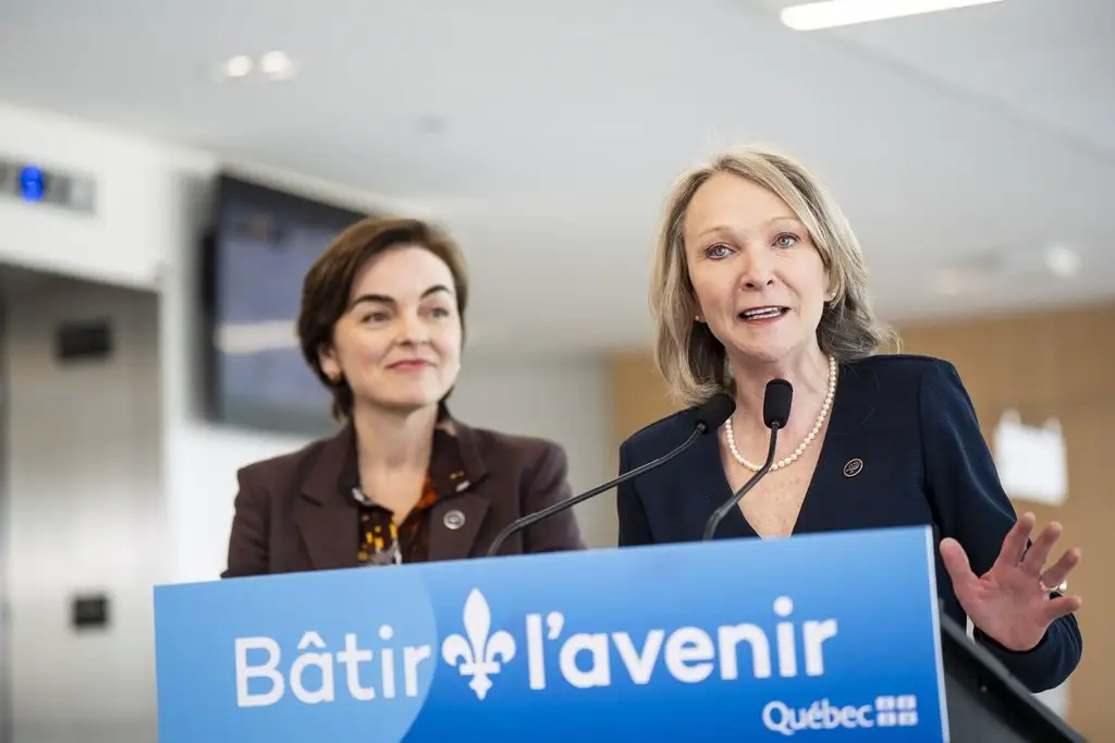 Quebec rolling out digital health dashboard pilot project to reduce paperwork