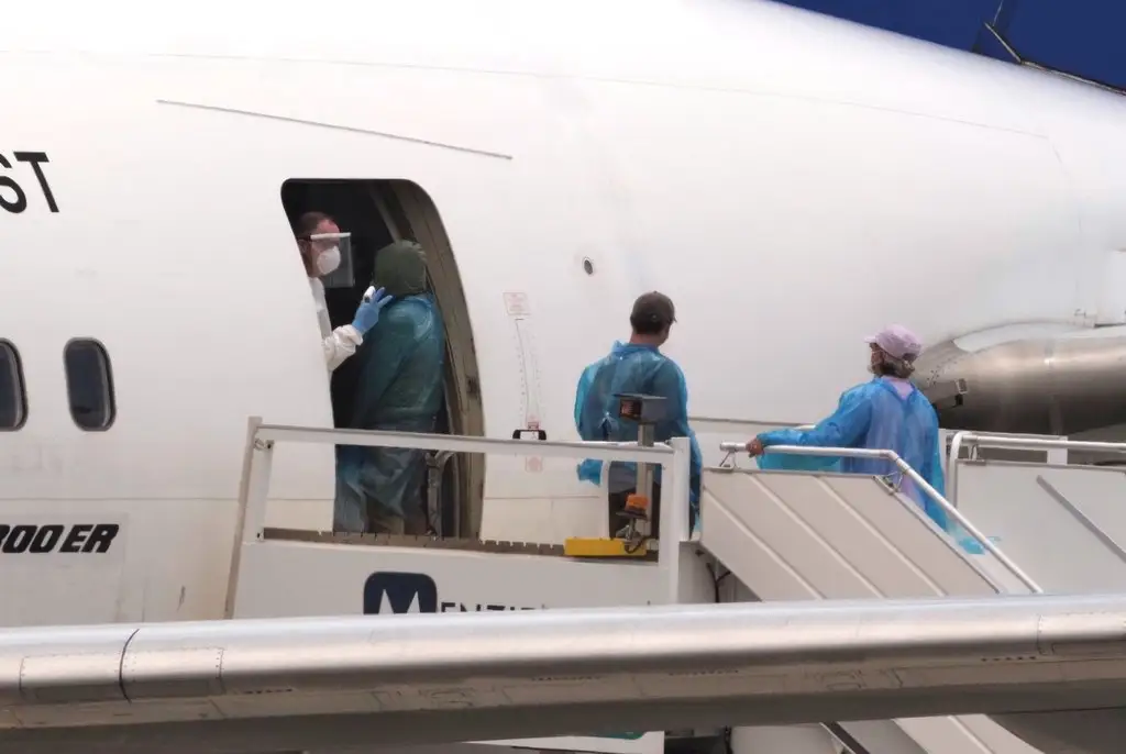 4 Canadians isolating from hantavirus cruise in ‘critical period'” B.C. top doctor