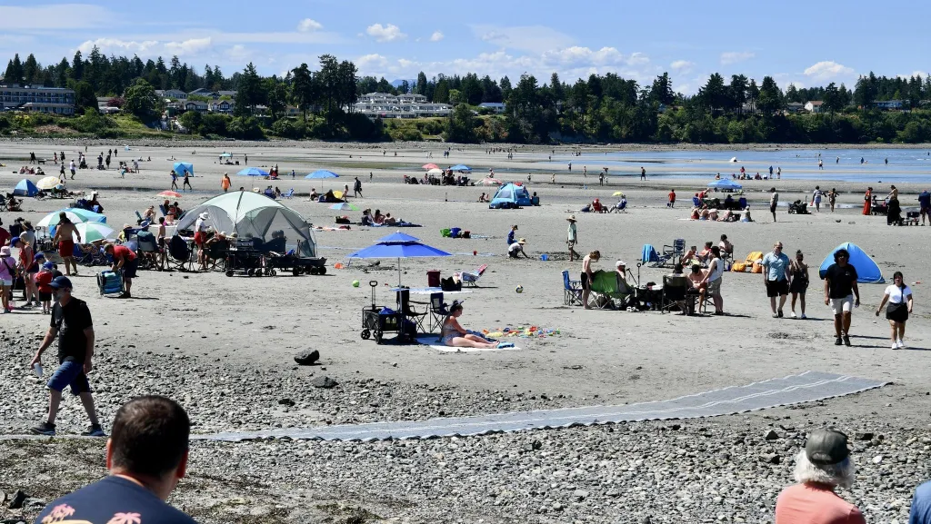 Heat warning still in place for east, inland Vancouver Island as temperatures top 30°C