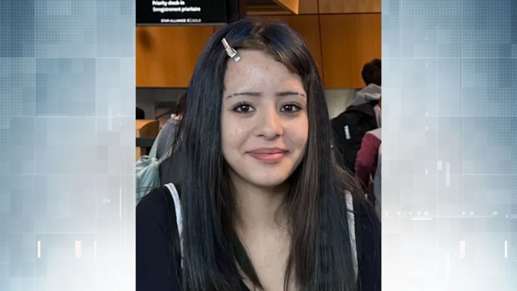 Police seek public’s help locating missing high-risk youth in Victoria